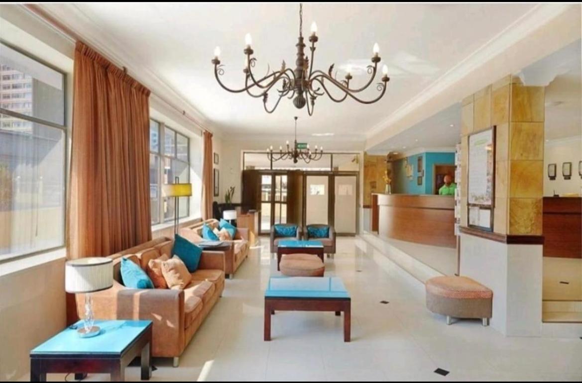 Cia's Seaside Serenity @ Oceanic Unit 36 Durban